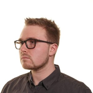 Rückansicht/Bügel der Guess Brille GU50002 51052