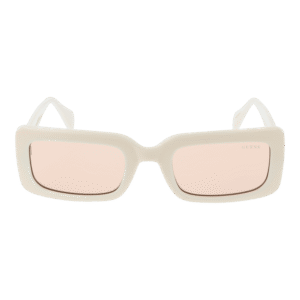 Guess Sonnenbrille GU8262 5425E – Frontansicht mit Kunststoff Rahmen und Beige Gläsern