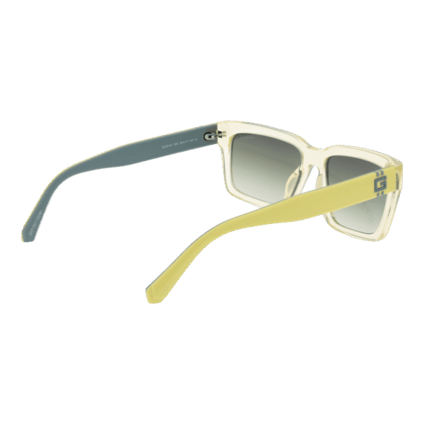 Rückansicht der Guess Sonnenbrille GU00121 5639C – Edelstahl Rahmen