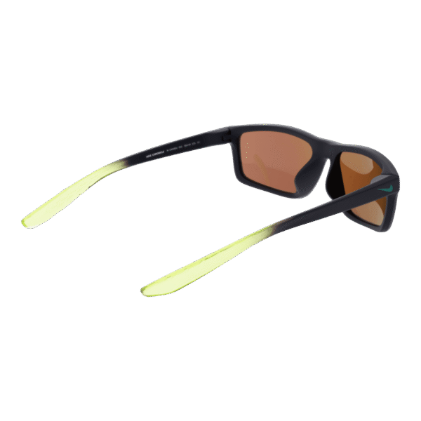 Rückansicht der Nike Sonnenbrille CW4654 59015 – Edelstahl Rahmen