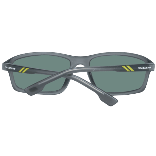 Rückansicht der Skechers Sonnenbrille SE6130 6220Q – Kunststoff Rahmen