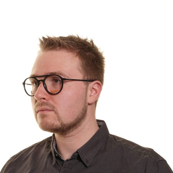 Rückansicht/Bügel der Timberland Brille TB1634 54001