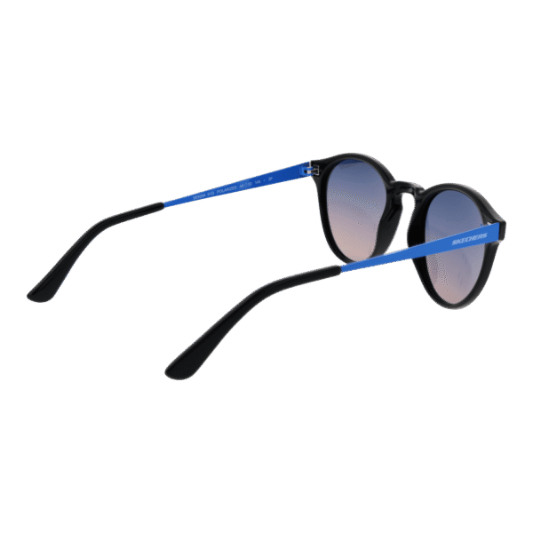 Skechers Sonnenbrille SE6284 4801D – Frontansicht mit Kunststoff Rahmen und Grau Gläsern