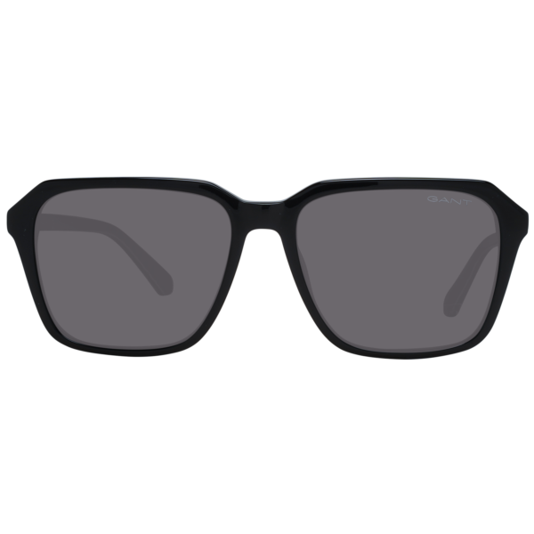 Gant Sonnenbrille GA7214 5601A – Frontansicht mit Kunststoff Rahmen und Grau Gläsern