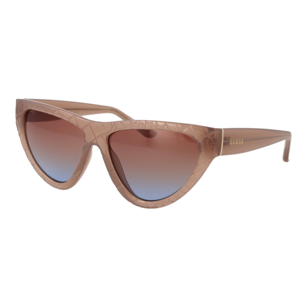 Guess Katzenaugen Sonnenbrille GU00151 5757F in Beige – 45° Seitenansicht