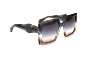 Ana Hickmann  Sonnenbrille AH9389 57C01 in Grau – 45° Seitenansicht