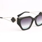 Ana Hickmann  Sonnenbrille HI9218 54A01 in Schwarz – 45° Seitenansicht