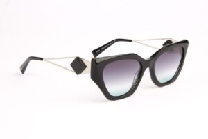 Ana Hickmann  Sonnenbrille HI9218 54A01 in Schwarz – 45° Seitenansicht