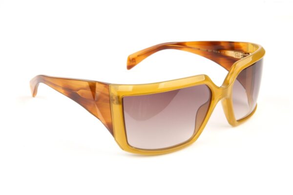 Ana Hickmann Quadrat Sonnenbrille AH9451 71G21 in Grün – 45° Seitenansicht