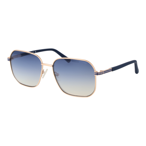 Guess Quadrat Sonnenbrille GU00051 5732W in Gold – 45° Seitenansicht