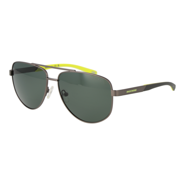 Skechers Sonnenbrille SE00038 5809R – 45° Seitenansicht Skechers Pilotenbrille Sonnenbrille SE00038 5809R in Gunmetal – 45° Seitenansicht