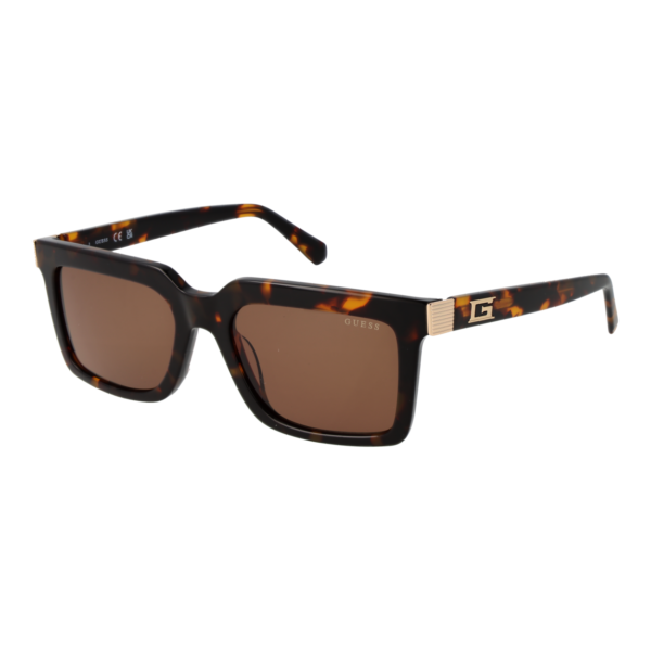 Guess Sonnenbrille GU00213 5552E – 45° Seitenansicht Guess Rechteck Sonnenbrille GU00213 5552E in Braun – 45° Seitenansicht