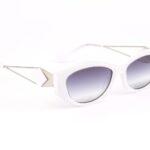 Ana Hickmann Oval Sonnenbrille HI9217 55H01 in Weiß – 45° Seitenansicht