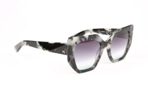Ana Hickmann Quadrat Sonnenbrille HI9224 53G22 in Schwarz – 45° Seitenansicht