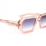 Ana Hickmann Sonnenbrille HI9230 52T01 in Pink – 45° Seitenansicht