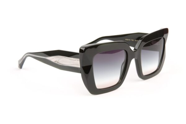 Ana Hickmann Sonnenbrille AH9418 51T02 in Grün – 45° Seitenansicht