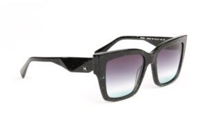 Ana Hickmann Quadrat Sonnenbrille HI9222 54T01 in Schwarz – 45° Seitenansicht