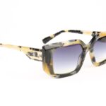 Ana Hickmann Sonnenbrille HI9229 54G21 in Schwarz – 45° Seitenansicht