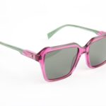 Ana Hickmann Sonnenbrille HI9259 53P03 in Rot – 45° Seitenansicht