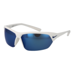 Nike Rechteck Sonnenbrille CT8127 69104 in Weiß – 45° Seitenansicht