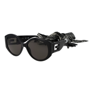 Guess Rund Sonnenbrille GU7917 5601A in Schwarz – 45° Seitenansicht