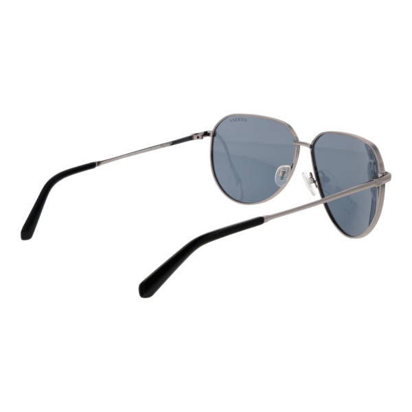 Rückansicht der Guess Sonnenbrille GU00089 6208D – Metall Rahmen