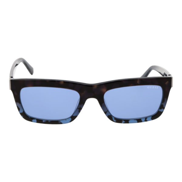 Guess Sonnenbrille GU00212 5592V – Frontansicht mit Azetat Rahmen und Blau Gläsern