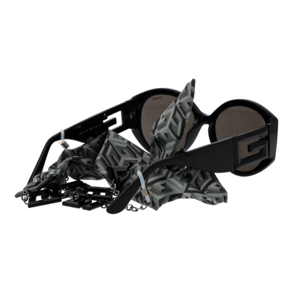 Rückansicht der Guess Sonnenbrille GU7917 5601A – Kunststoff Rahmen