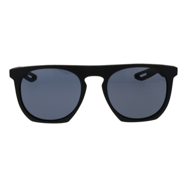 Nike Sonnenbrille DV2258 52010 – Frontansicht mit Kunststoff Rahmen und Grau Gläsern