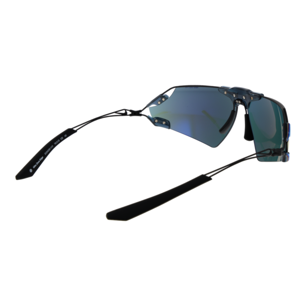 Rückansicht der Nike Sonnenbrille DV6954 76410 – Titan Rahmen