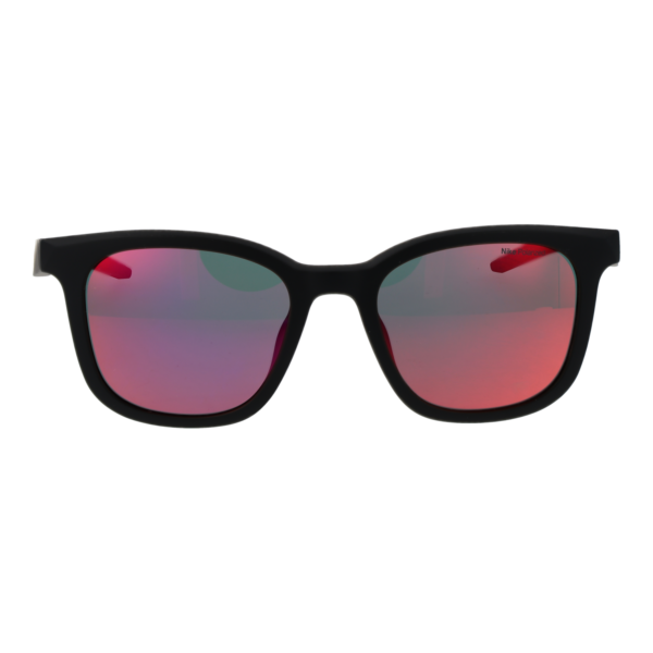 Nike Sonnenbrille FV2398 52010 – Frontansicht mit Kunststoff Rahmen und Rot Gläsern