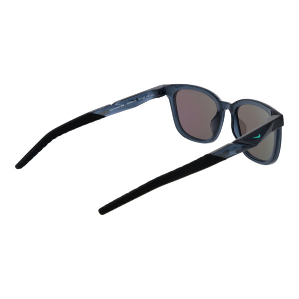 Rückansicht der Nike Sonnenbrille FV2406 52060 – Kunststoff Rahmen