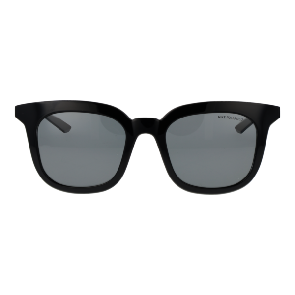 Nike Sonnenbrille FV2410 52010 – Frontansicht mit Kunststoff Rahmen und Grau Gläsern
