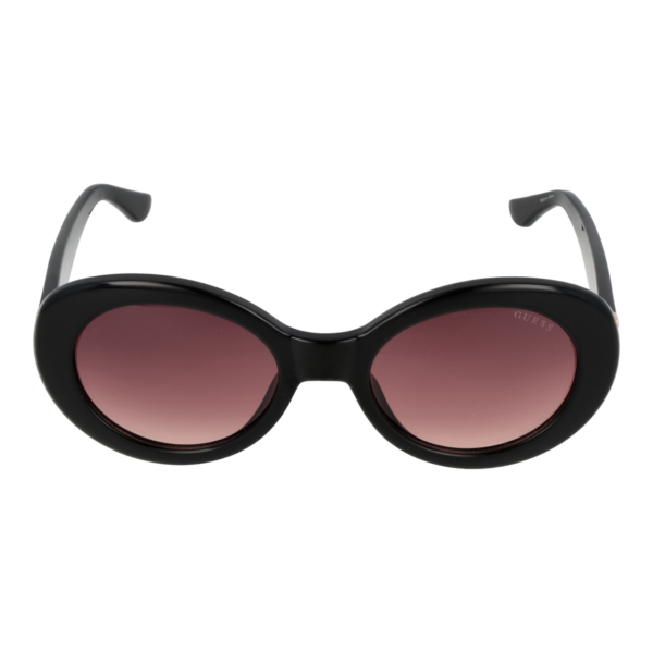 Guess Sonnenbrille GU7904 5101T – Frontansicht mit Kunststoff Rahmen und Burgunder Gläsern