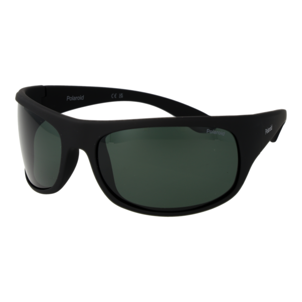 Polaroid Sport Sonnenbrille 07886 709CARC in Schwarz – 45° Seitenansicht
